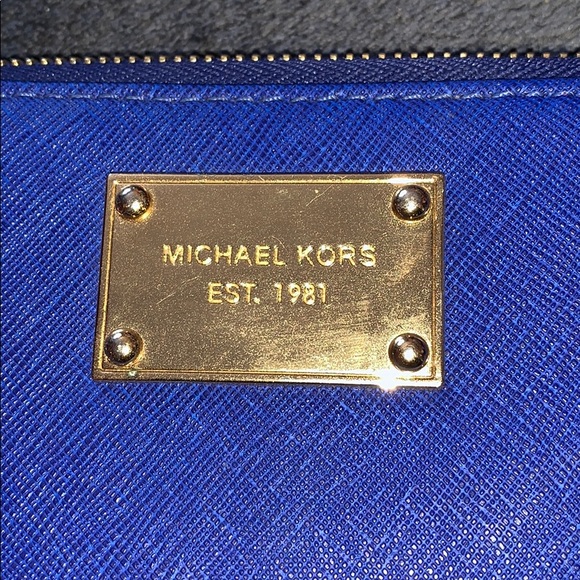 💙MK wristlet💙 - Picture 2 of 6